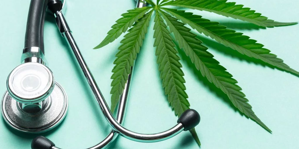 El Gobierno se abre a dispensar derivados medicinales